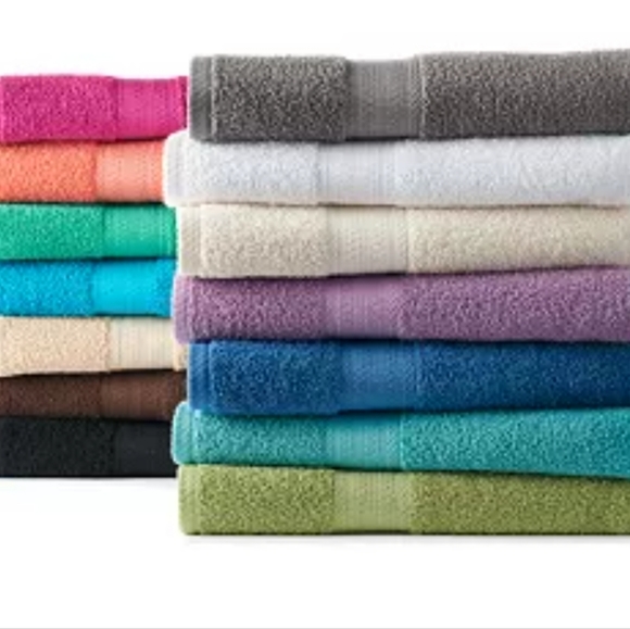 Kohl's | Bath | Nwt Kohls The Big One Coral 2 Piece Towel Set New In ...
